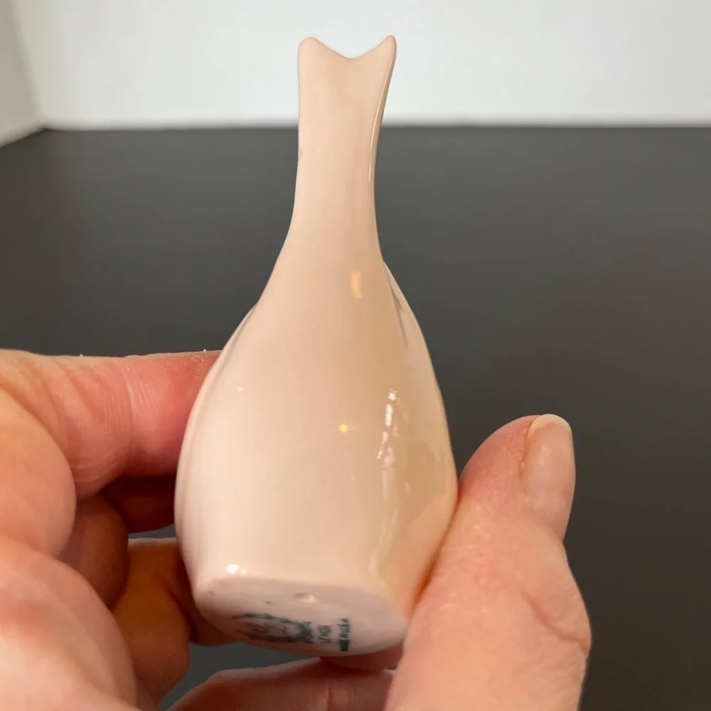 Lenox Bird With Tail Up  Color in Pale Pink